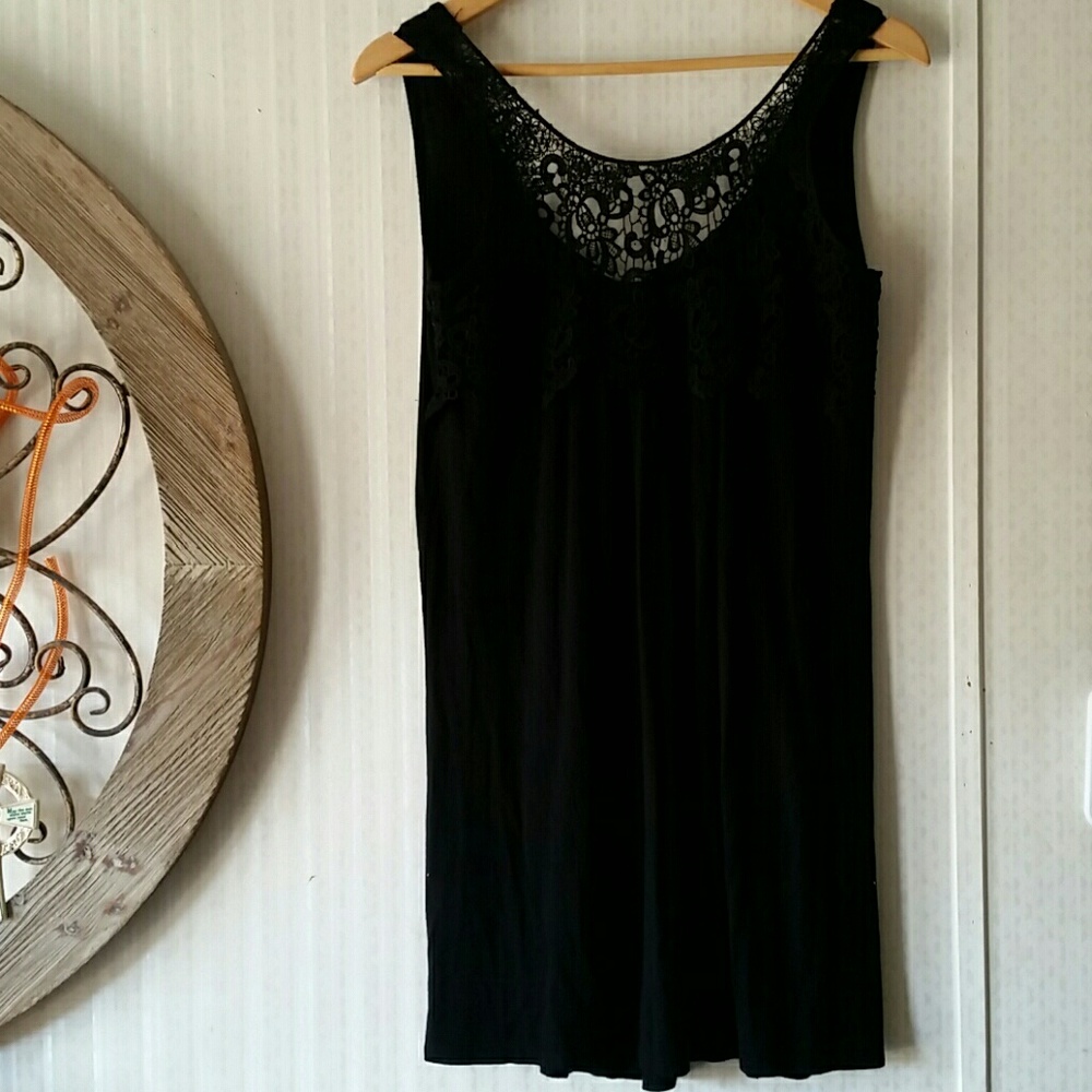 Reborn J black long top
